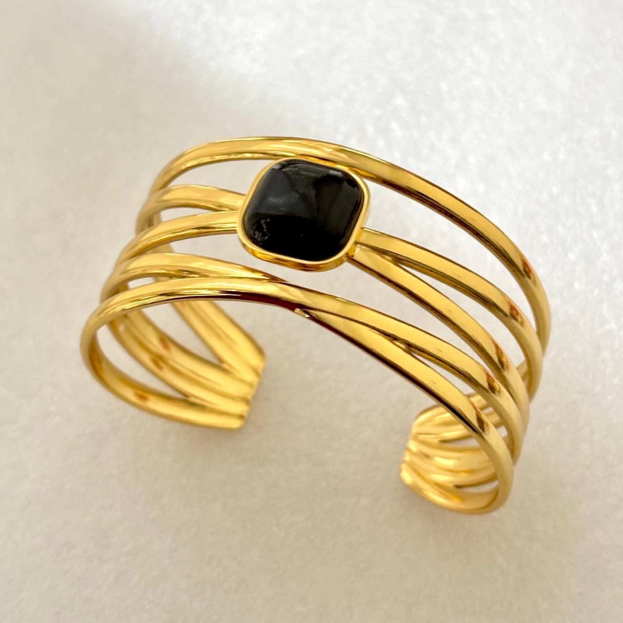 Noir Swirl Cuff