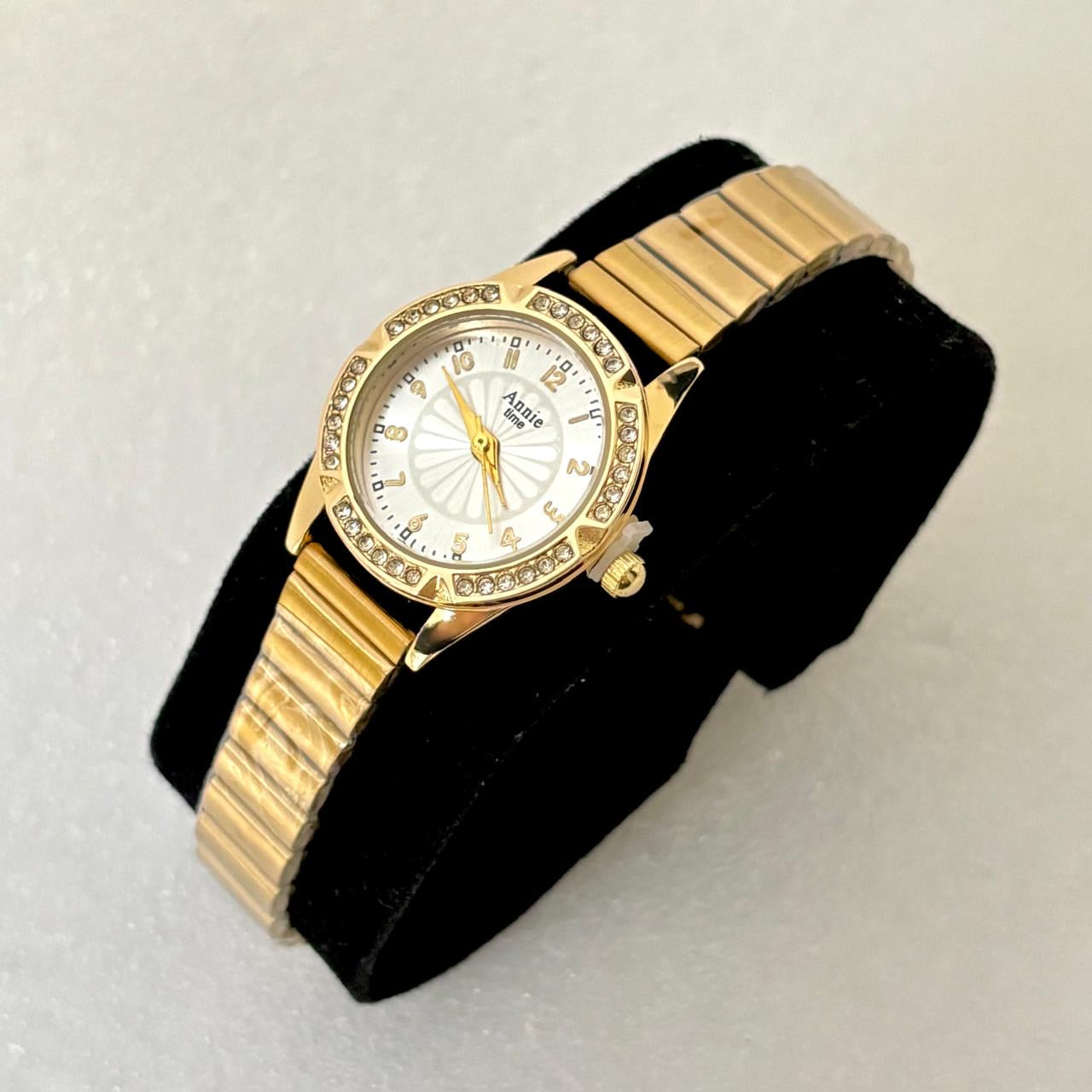 Glitz Royale Pearly White Watch