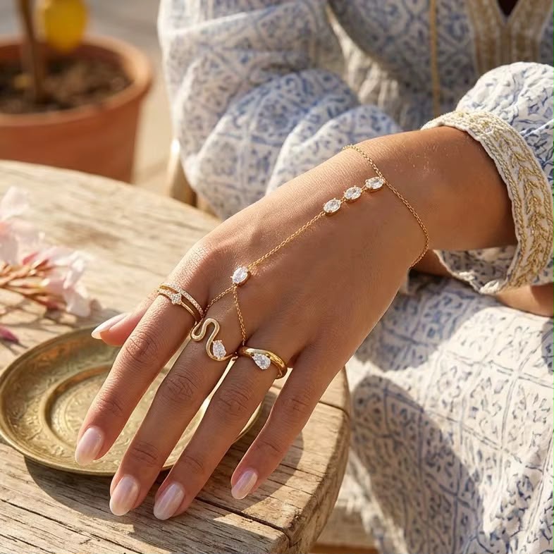 Liaison Of Sparkle Lace Hand Chain