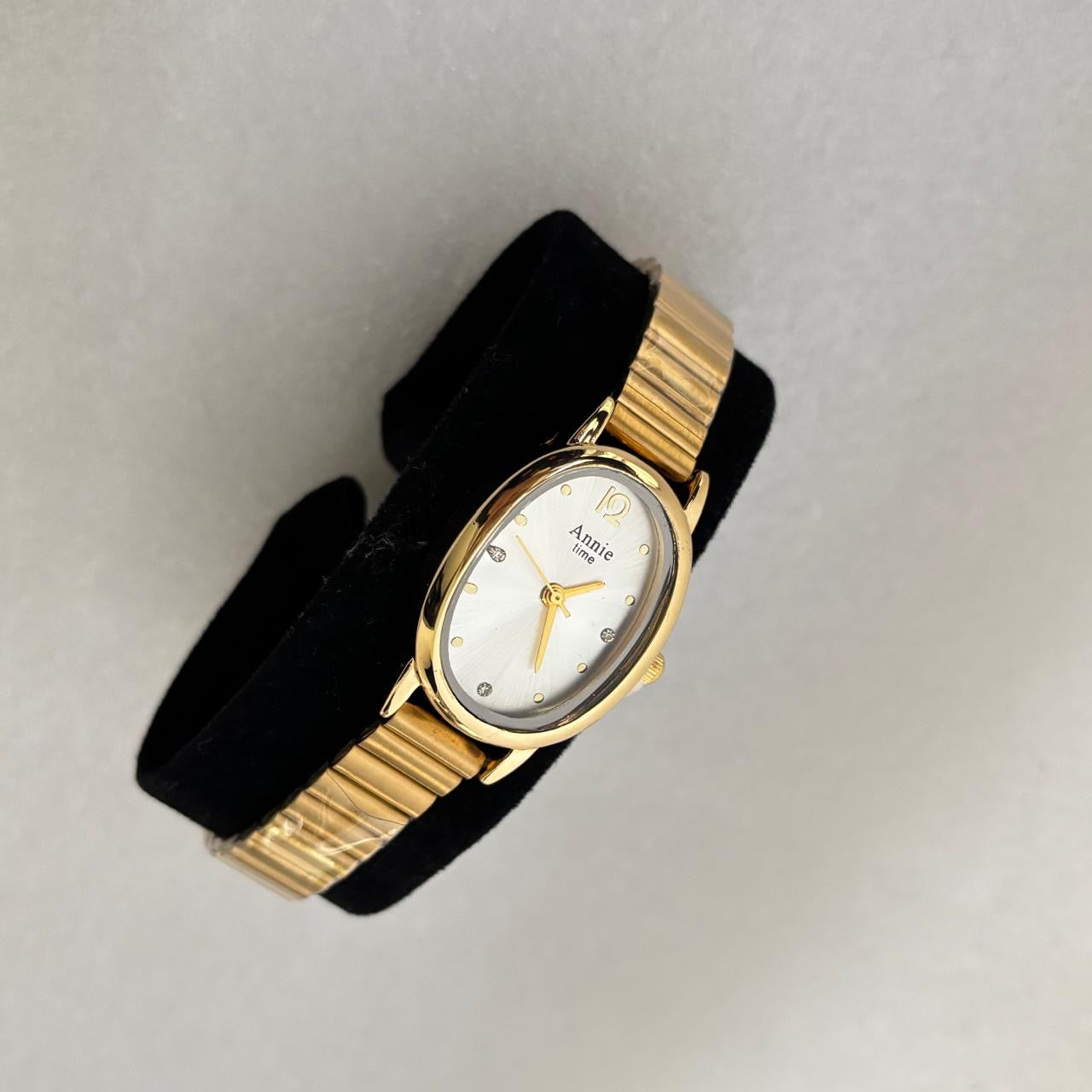 Ellipse Ova Lux Pearly White Watch