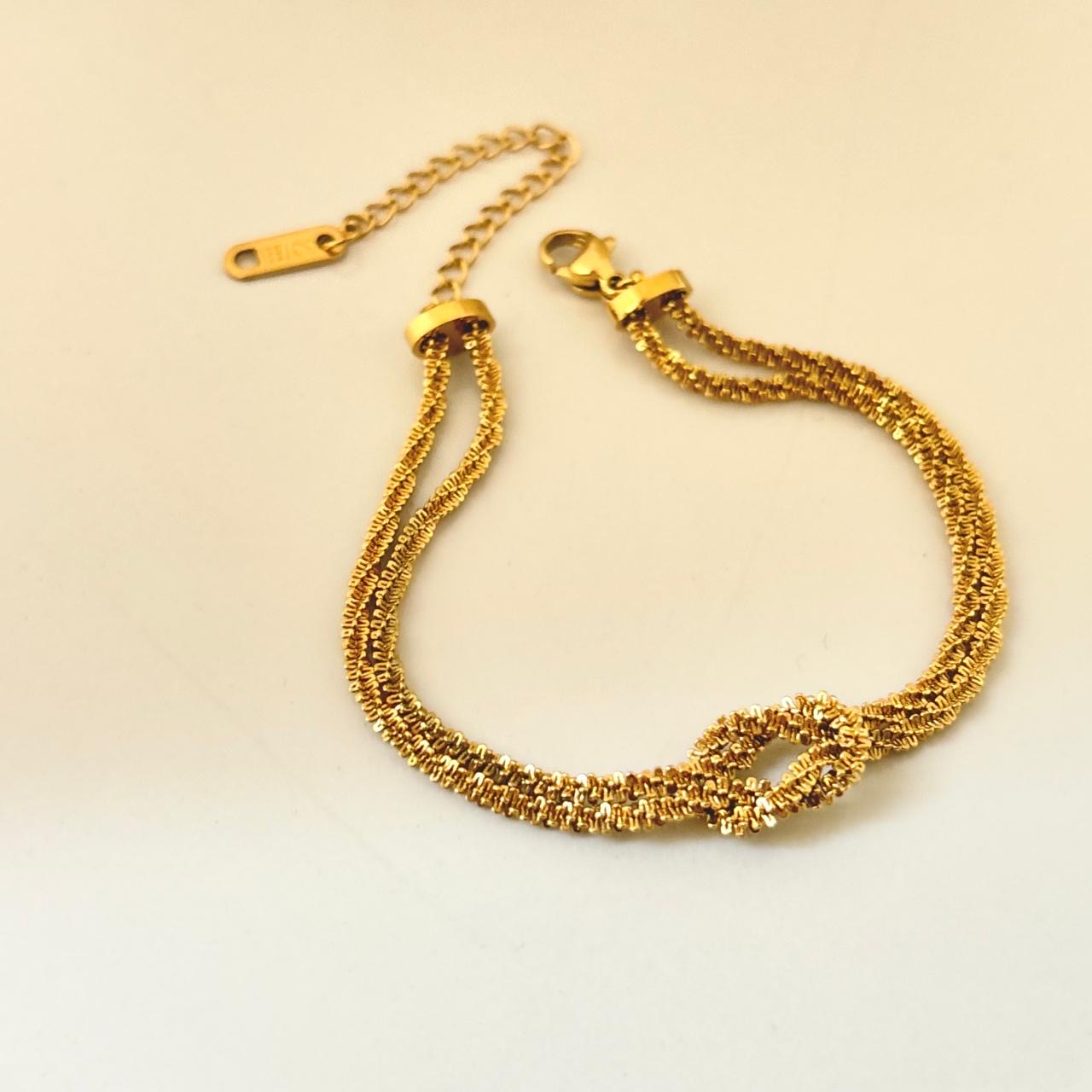 Baby Glitz Knot Bracelet -18K