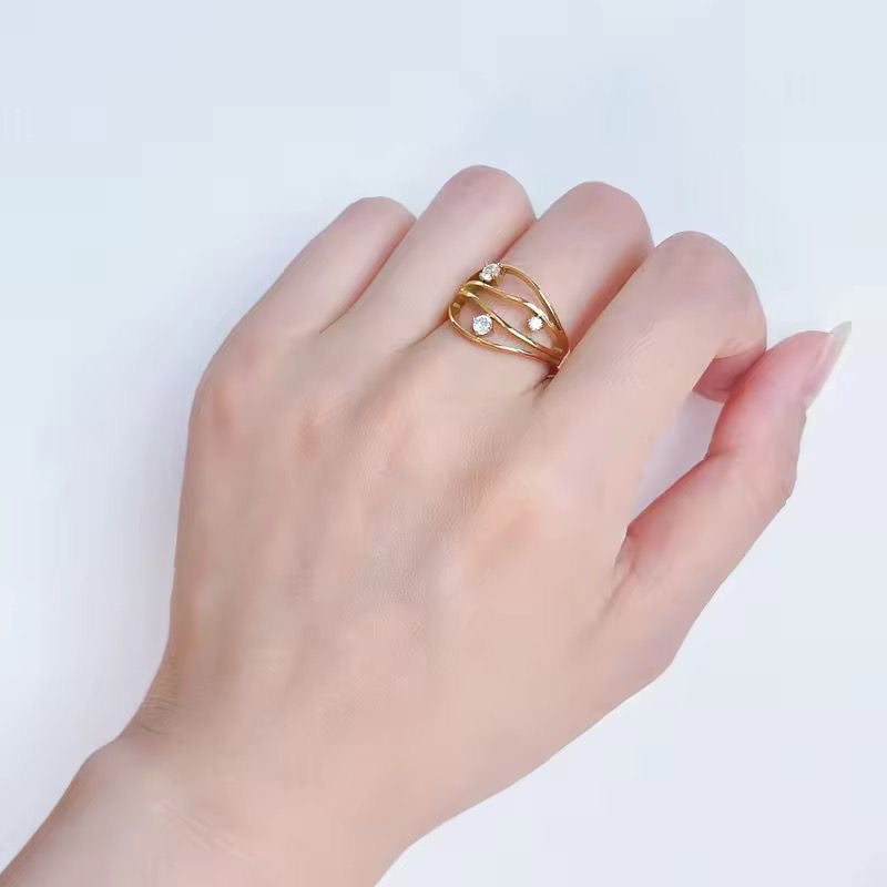 Luster Waves Ring