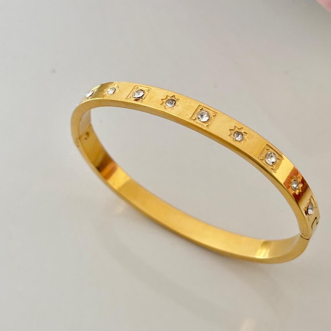 Celestia Dreams Thick Bracelet