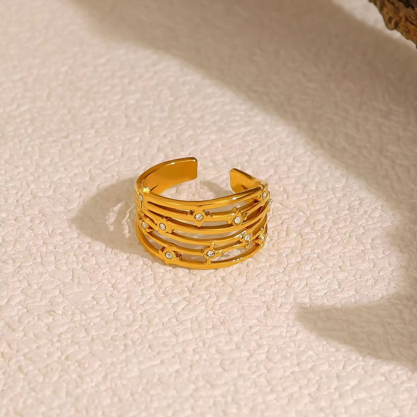 Elixir Ring -Diamonds