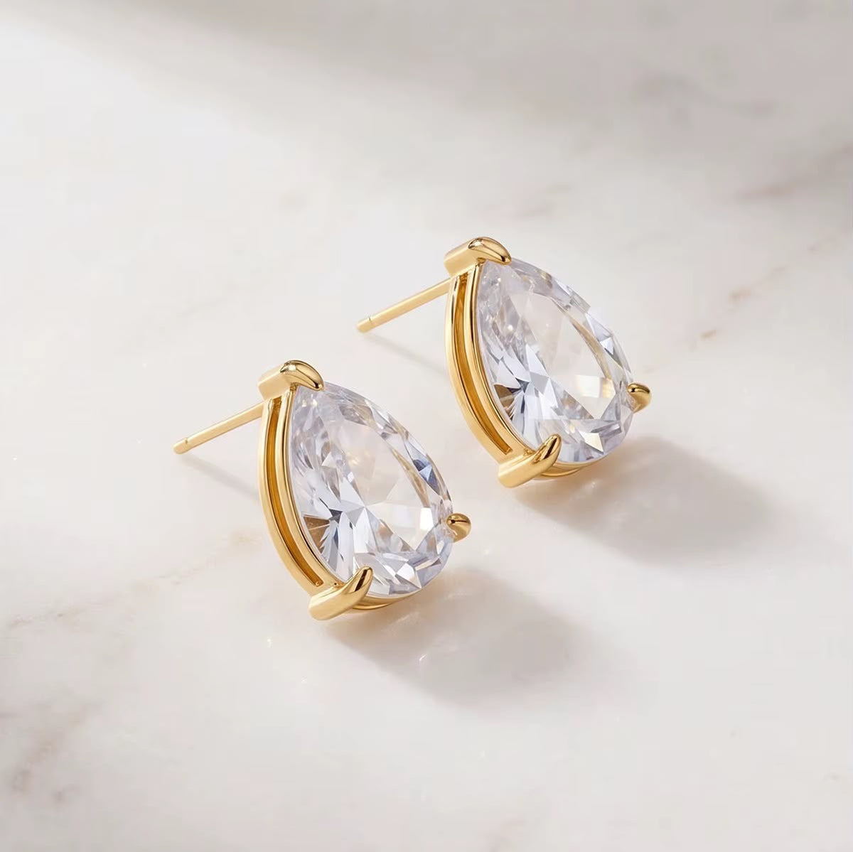 Goutte d'Eau Studs
