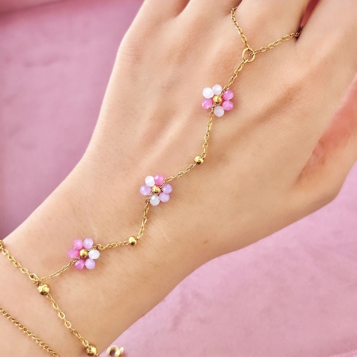 Pink Disty Flora Hand Chain
