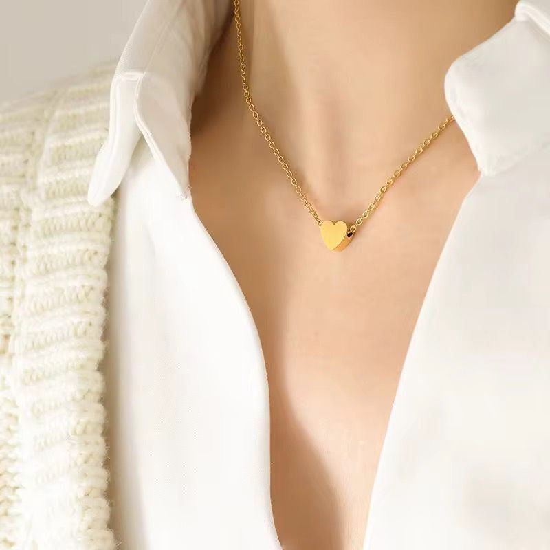 Petite Heart Necklace -Gold