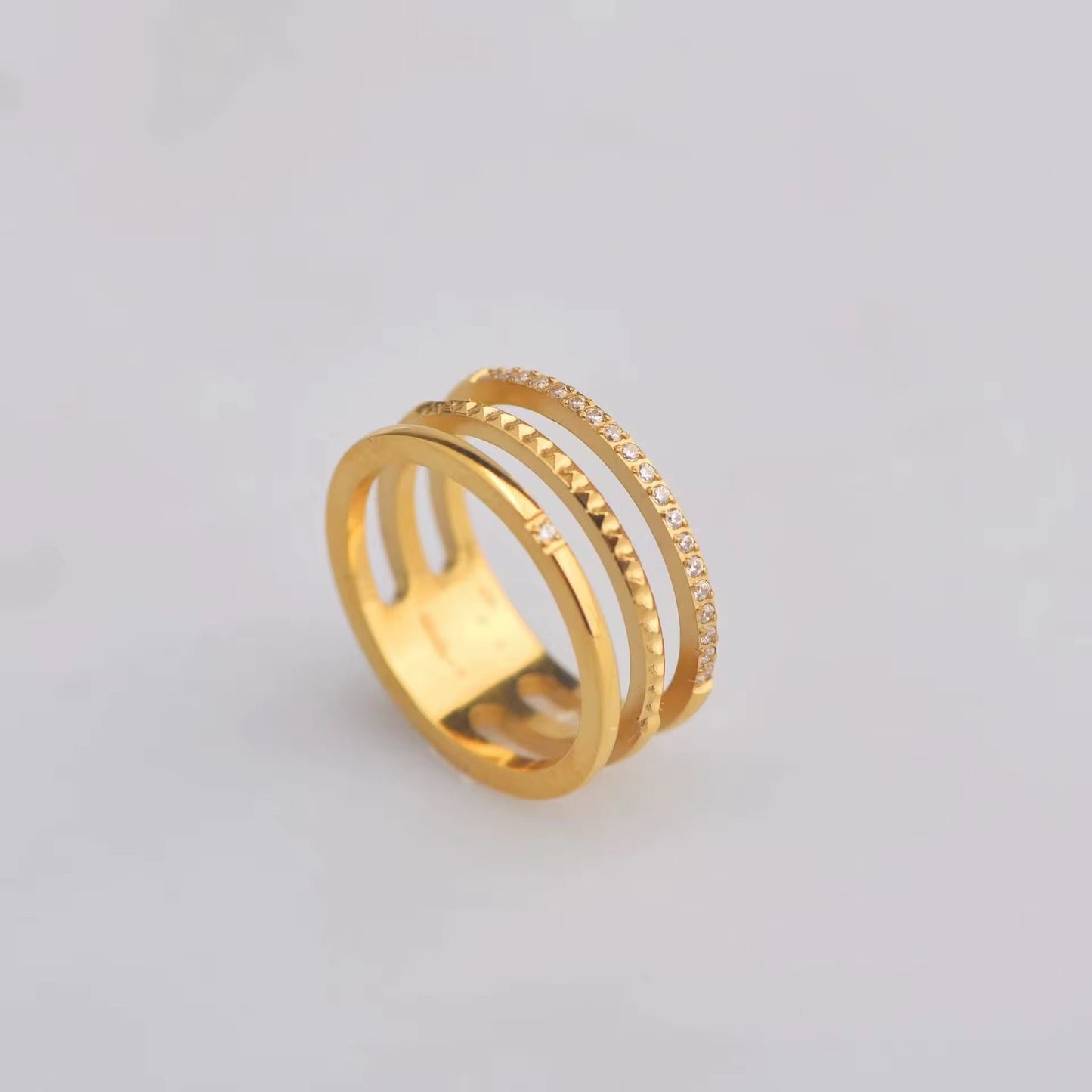 Layla LUX Pave Stacked Ring