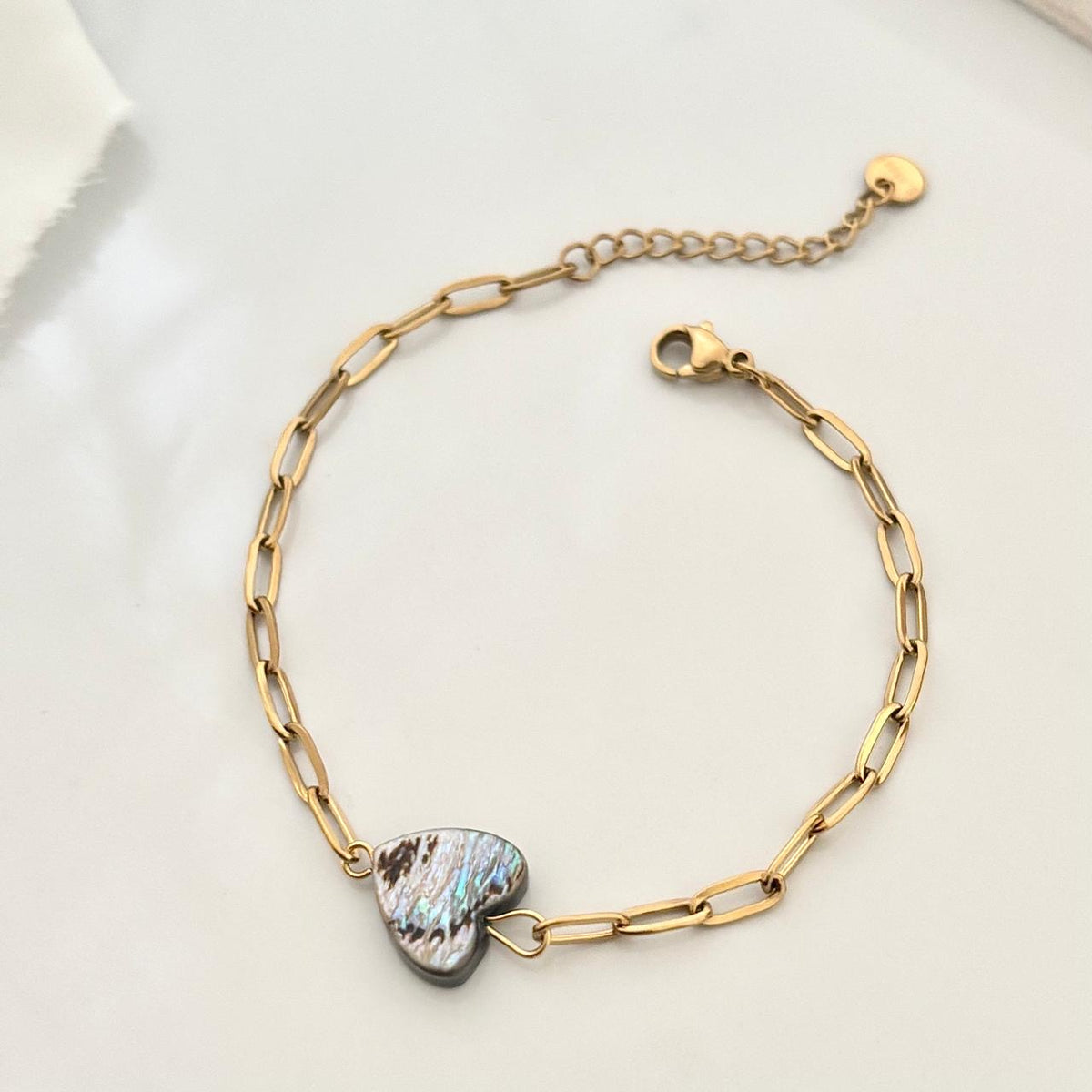 Nacre Heart Bracelet