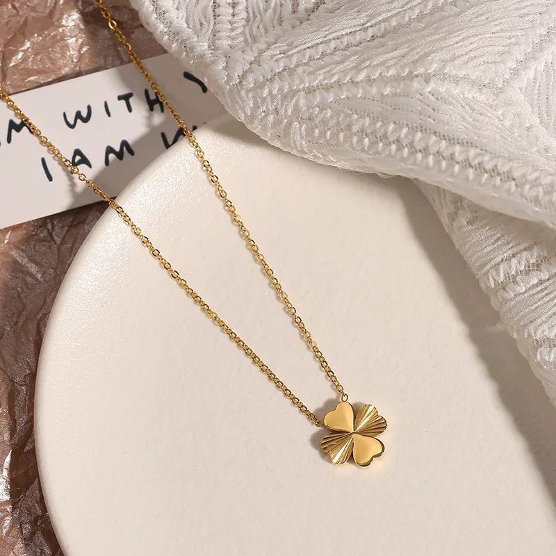 Luxury Gold Four Leafs Clover Pendant