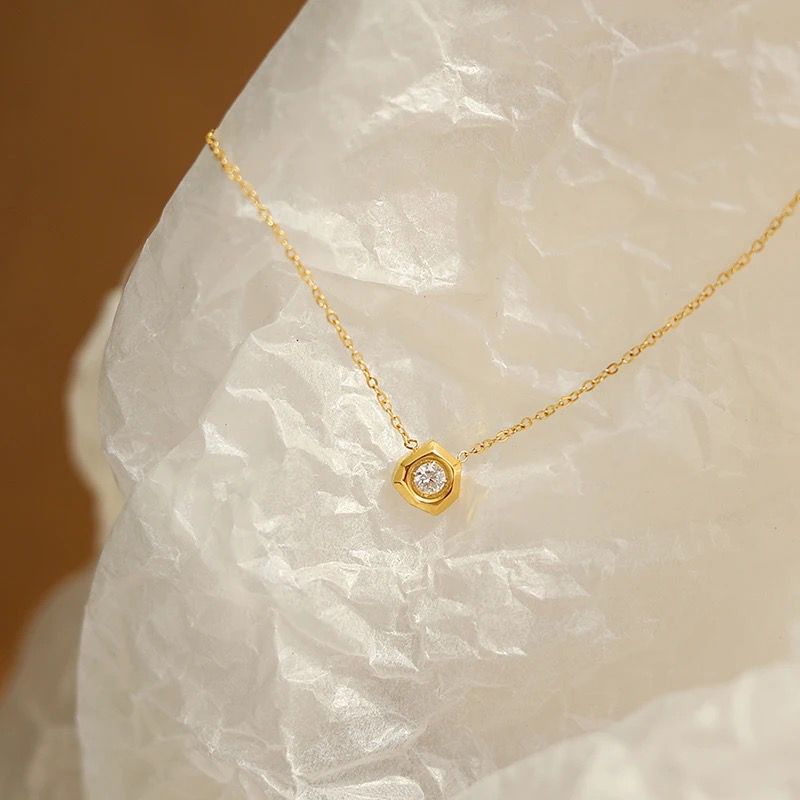 Honey Comb Necklace