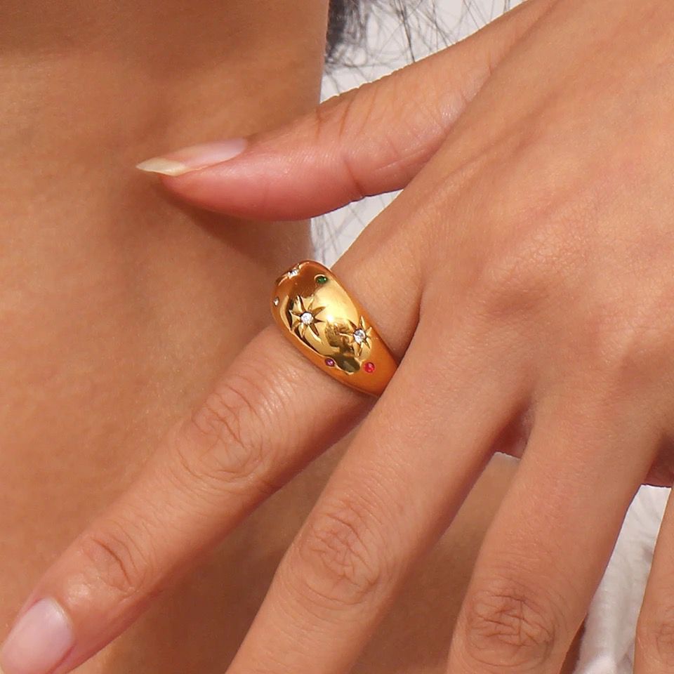 Stella Cz Signet Ring