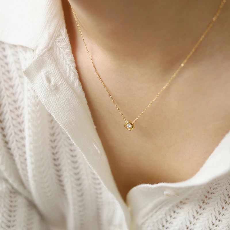 Honey Comb Necklace