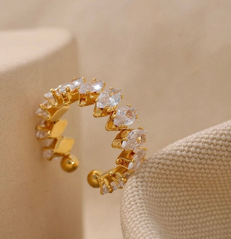 Queen Luxe Ring