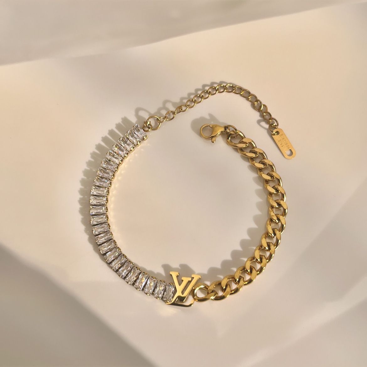 Luxurious Baguette Diamond x Curb Volt Bracelet